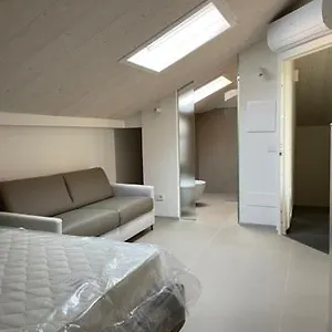 https://domus-mazzini.emilia-romagnahotels.net